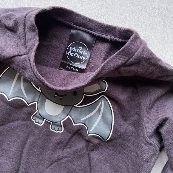 WHISTLE FLUTE halloween bat sweatshirt 3-4 Years - Picture 2 of 4